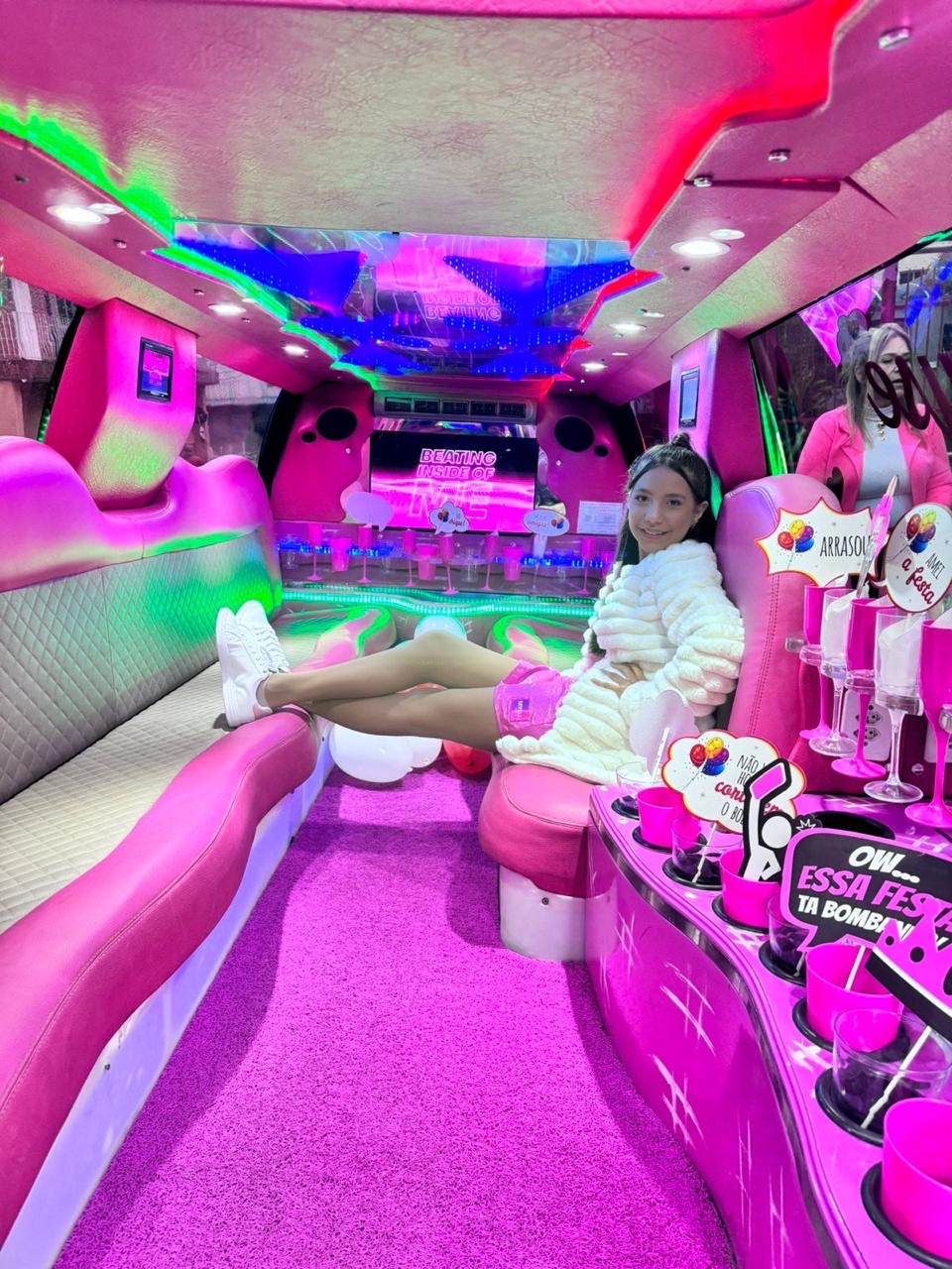 Glamour Limousines