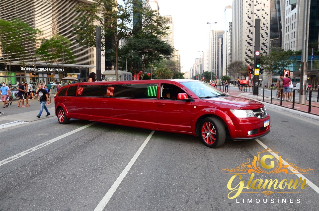 Limousine 02 - Vermelha
